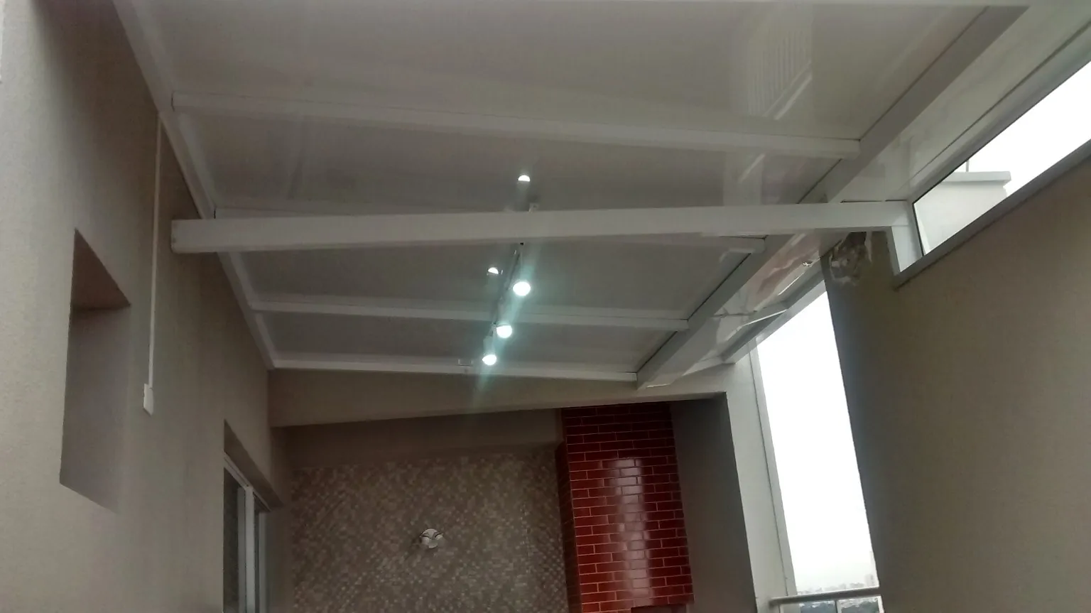 Detalhe interno de cobertura